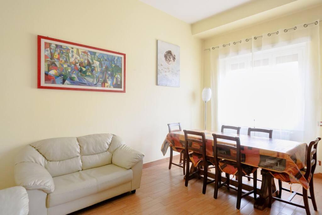 Casa Angelina Con 3 Camere Da Letto Рим Екстер'єр фото